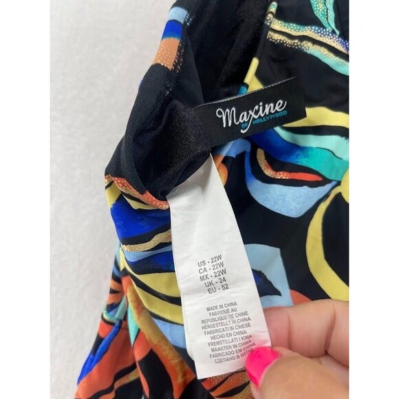 Maxine of Hollywood Women's Plus Size Bathing Suit Top Size 22W Underwire - Picture 6 of 7